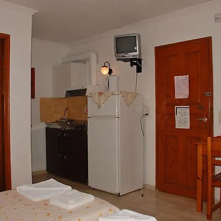 Pantazis * Бенитсес